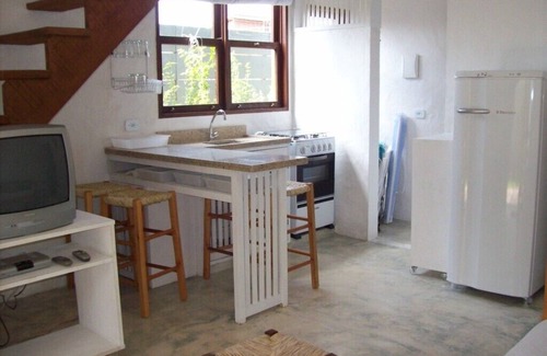 Juquehy House | New flat with two bathrooms (one en suite) and air condit. ANNUAL rent and season