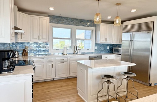 Colington House | 💥New for 2025💥Oceanfront Sanderling! Game Room! Dog Friendly! Community Pool!