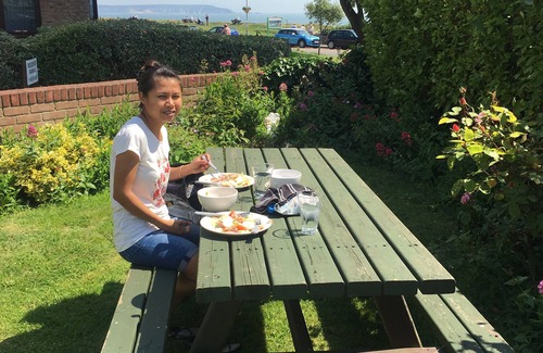 Barton-on-Sea Apartment | New Forest Barton-on-Sea cliff top, ground floor, garden apartment. 'Bayside'.