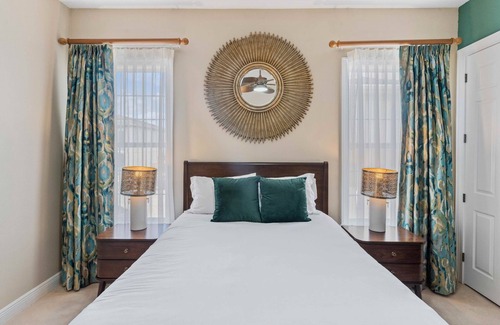 Reunion House | [NEW] Gated Golf Resort Suite w/Private Pool & Arcade Near Disney