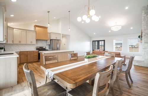 Bingham County House | NEW! Hidden Treasure Retreat w/Hot Tub & River Access