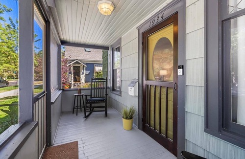 Harrison Boulevard House | NEW! Historic Dog Friendly Home w/Modern Comforts! Fenced Yard, Screened In Porch & Prime Location