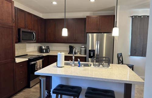 Makaha Valley House | NEW HOME in Private Community with Ocean/Mountain Views. 5 Min. Drive to Beach