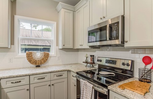 Northport House | New Home in walking distance to local favorite restaurants.