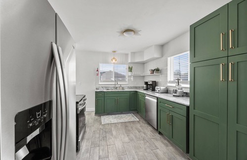 Grove City House | NEW LISTING. 3BR house in Grove City w/Game Room, Chef Kitchen, Fire Pit