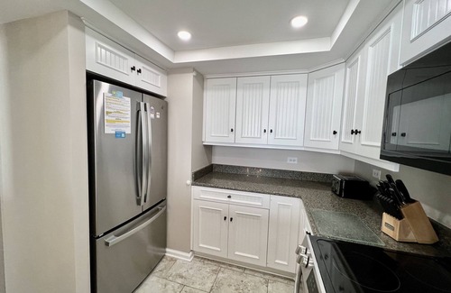 Briarcliffe Acres Condo | New Listing! 7th Floor Oceanfront & Center + Beach Locker! Book Now!