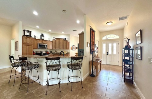 St. Charles House | NEW LISTING! ENCHANTING RETREAT-COMMUNITY POOL/GOLF/TENNIS-55+/NEAR BEACH/SHOPS!