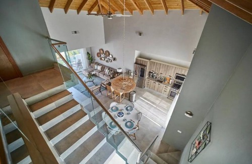 Dominicus Condo | New loft duplex with rooftop deck