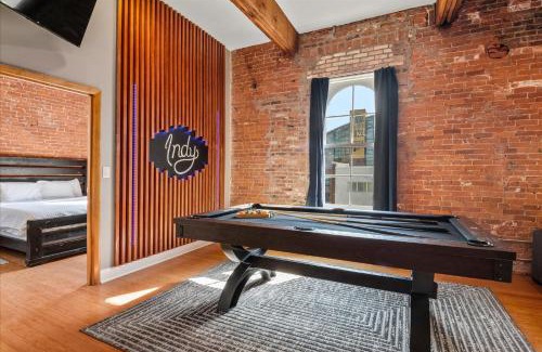 Wholesale District House | New Loft Near Convention Center