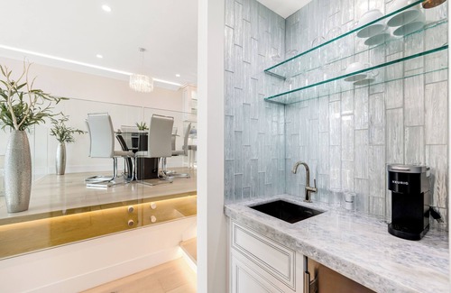 Marina Pacifica Condo | New Luxury 2BR 2.5BA Condo w Amenities + Prime Long Beach Location +Marina Views