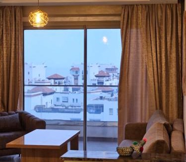 Secteur Touristique Apartment | New Luxury Apartment 130sqm with SeaView WiFi Unlimited with Optical Fiber