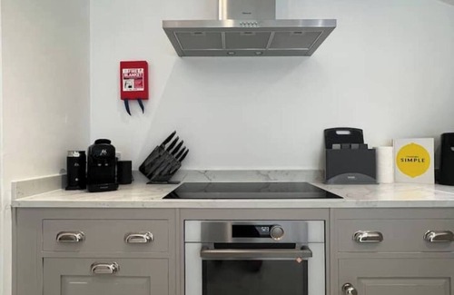 Beccles House | New Luxury barn with pool table nr southwold