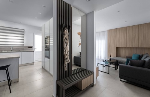 Rhodes Apartment | New modern and cosy apartment in the city center 100 meters from the sea.