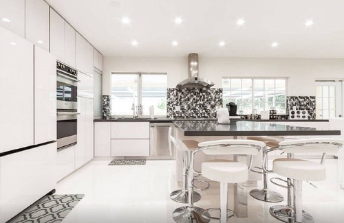 Hollywood Hills House | New Modern Pool Home Hollywood Wow! NEW AMAZING.