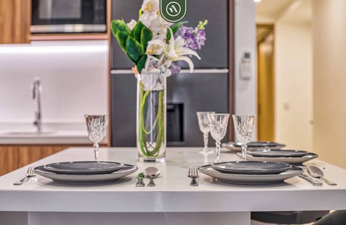 Lazaro Cardenas Apartment | New Oceanfront 1 BR Condo - Gym - Beach - Pool