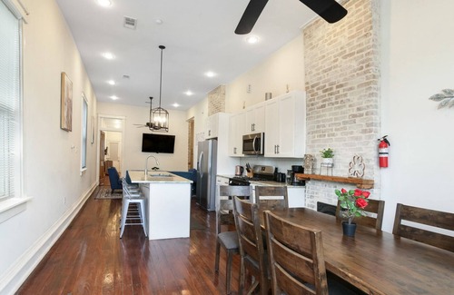 Mid-City House | New Orleans Home Two Miles to Bourbon Street