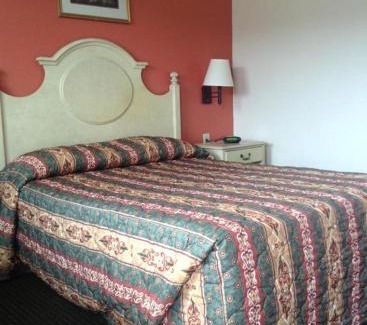 Gentilly Woods Hotel | New Orleans Inn