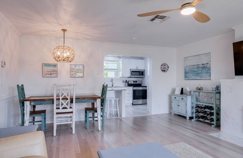 Belle Vista House | NEW POOL - Coastal House on St Pete Beach