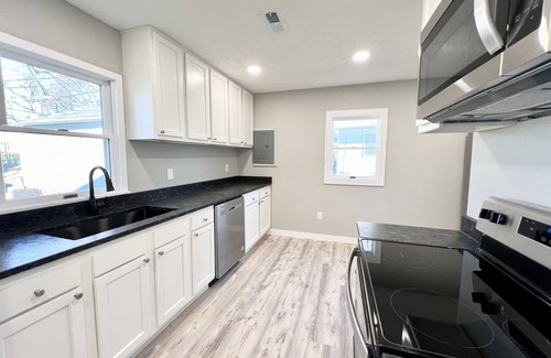 Portage Lakes House | NEW! Private Home in Portage Lakes! Close to everything!