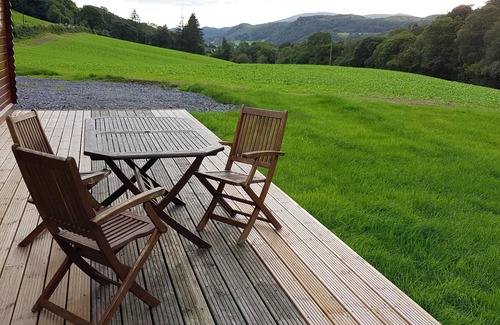 Broughton Mills Cabin | NEW PROPERTY Log Cabin, Amazing View, Warm and Comfortable