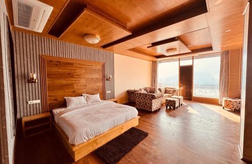 Vashist Hotel | New rock land cottage central heated and air cooled