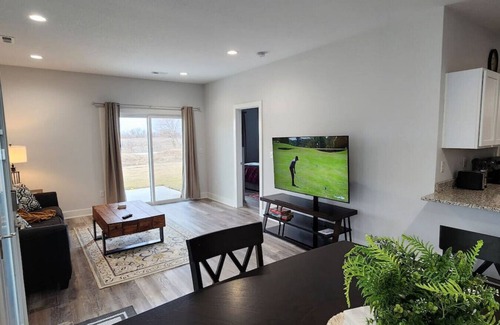 Bel Aire House | NEW single level 3 bed 2 bath