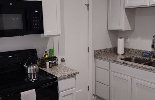 Bel Aire House | NEW single level 3 bed 2 bath