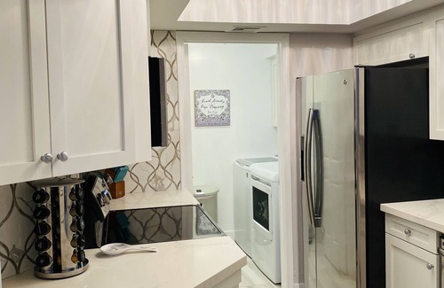 Camelback East Condo | NEW! STUNNING 2 BD 2 BA RESORT STYLE CONDO IN THE AZ BILTMORE. MTN VIEWS!