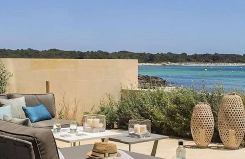 Colonia Sant Jordi House | NEW STYLISH HOUSE LOCATED ON THE BEACH