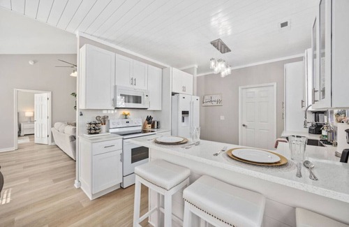 Myrtle Beach House | NEW! Stylish 4 BR Home w/Pool & Spa -Pet Friendly