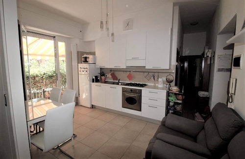 Follonica Apartment | New, Terrace Facing Pine Forest, 80 m Beach, AC, Heating, Wifi, Long Term Price