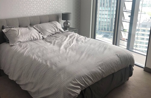 Castle Baynard Apartment | NEW “The best flat in London - for views, design & location”