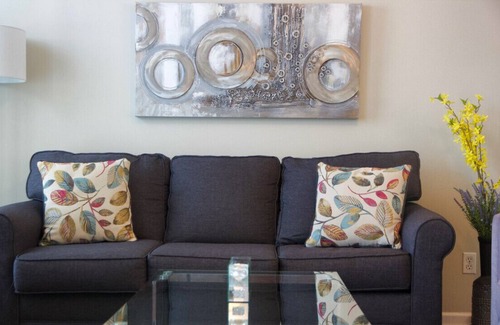 Greer House | NEW!!! THE SIMPLE ORCHID - MINUTES TO PELHAM ROAD AND GSP!!