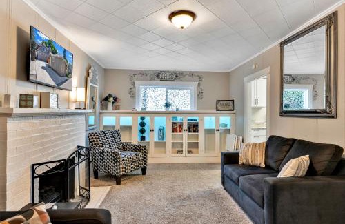 Coeur d'Alene House | NEW! Unique Coeur d’Alene Cottage. 1/2 Mi to Dtwn