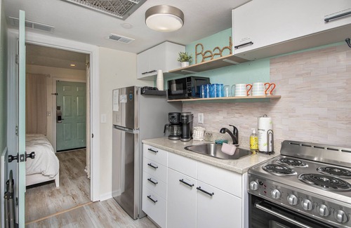 Myrtle Beach Condo | NEW updated oceanview family-friendly 1 BR with pools lazy river stunning views!