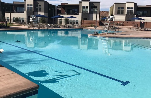 Bloomington Condo | NEW VILLA #3, BEAUTIFUL, POOLSIDE, GROUND FLOOR, CUSTOM, 3 BR 3 BR, PERFECT!