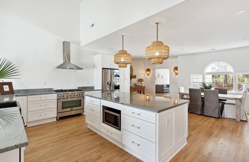 Johns Island House | NEW Waterfront, private dock, fully updated Johns Island home