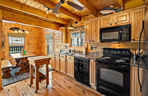 Bostic House | New! Welcome to Mountain Vista – Your Scenic Escape in Bostic, NC