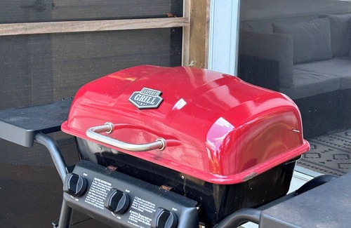 Auburn House | New! Welcome to Ode to Aubie! Full house 3 bedroom - 1.4 m to the Stadium!