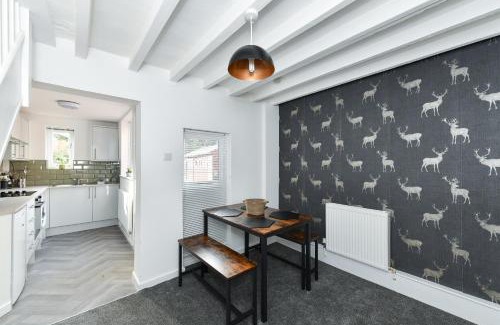 Newark House | Newark Central Cottage