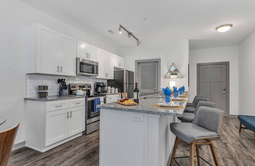 Downtown Chattanooga Condo | NEWCondo2BR/2BA,pool