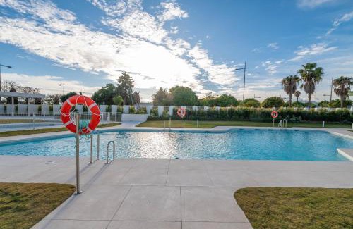 San Pedro de Alcantara Apartment | Newly Built 3 BDRM Luxury Apt Close to the Beach