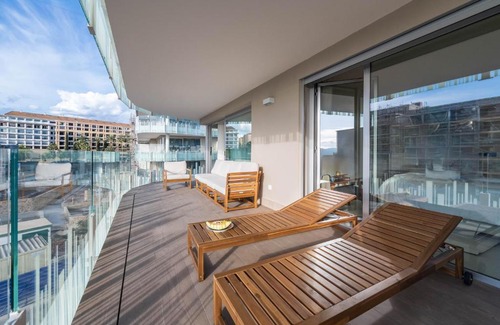 San Pedro de Alcantara Apartment | Newly Built 3 BDRM Luxury Apt Close to the Beach