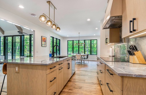 Harbert House | Newly built luxury home on 3 acres with private pool - 1 mile to the beach