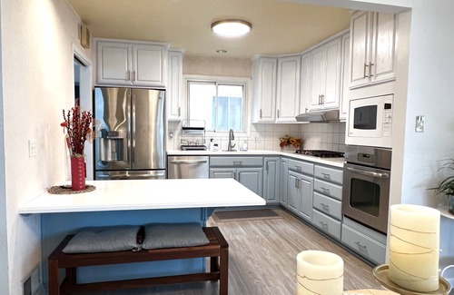 Daly City House | (:Newly Cozy 4 Beds and 2 baths Unit for you:)