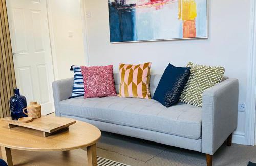 Retford House | Newly Designed Home from Home in Retford