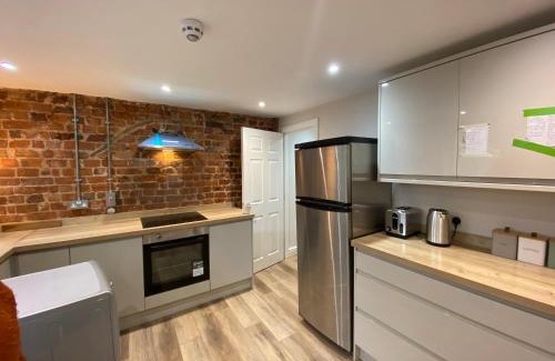 Retford House | Newly Designed Home from Home in Retford