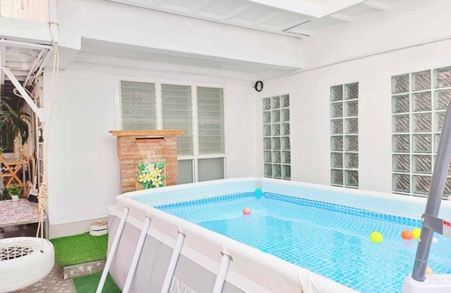 Ratchadaphisek Villa | Newly opened 4 bedroom, 6 beds and 5 bathroom Villa in Bangkok