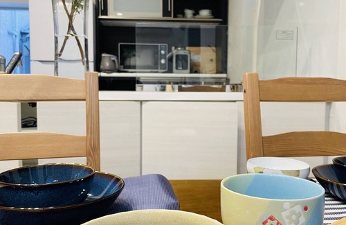 Shinjuku House | Newly Open! Shinjuku Villa, Over 100 m²，75 inch TV，2 mins to Stations!