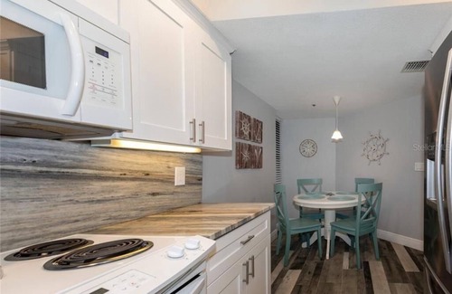 New Smyrna Beach Condo | Newly Remodeled Ocean Front Condo New Smyrna Beach FL - No Drive Beach!